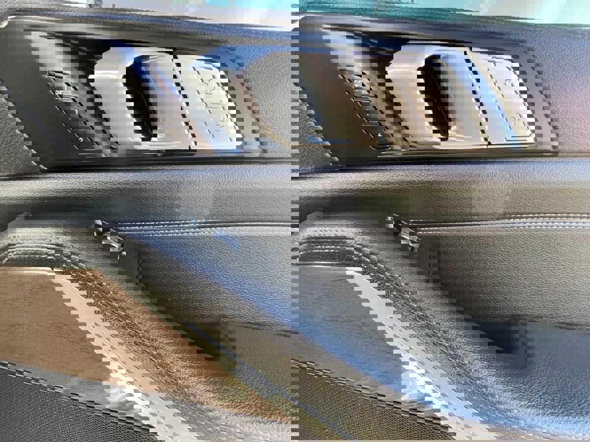 Used 2020 BMW X7 xDrive40i image 38