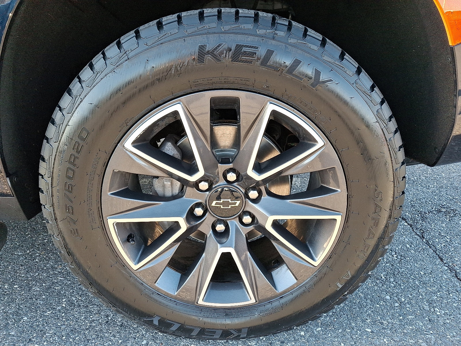 Used 2021 Chevrolet Tahoe Z71 w/ Luxury Package image 7