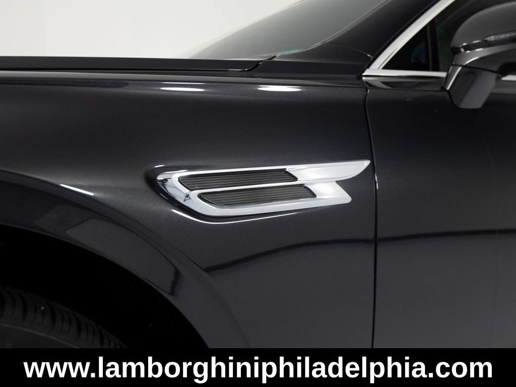 Used 2024 Bentley Flying Spur V8 AWD/4WD image 43