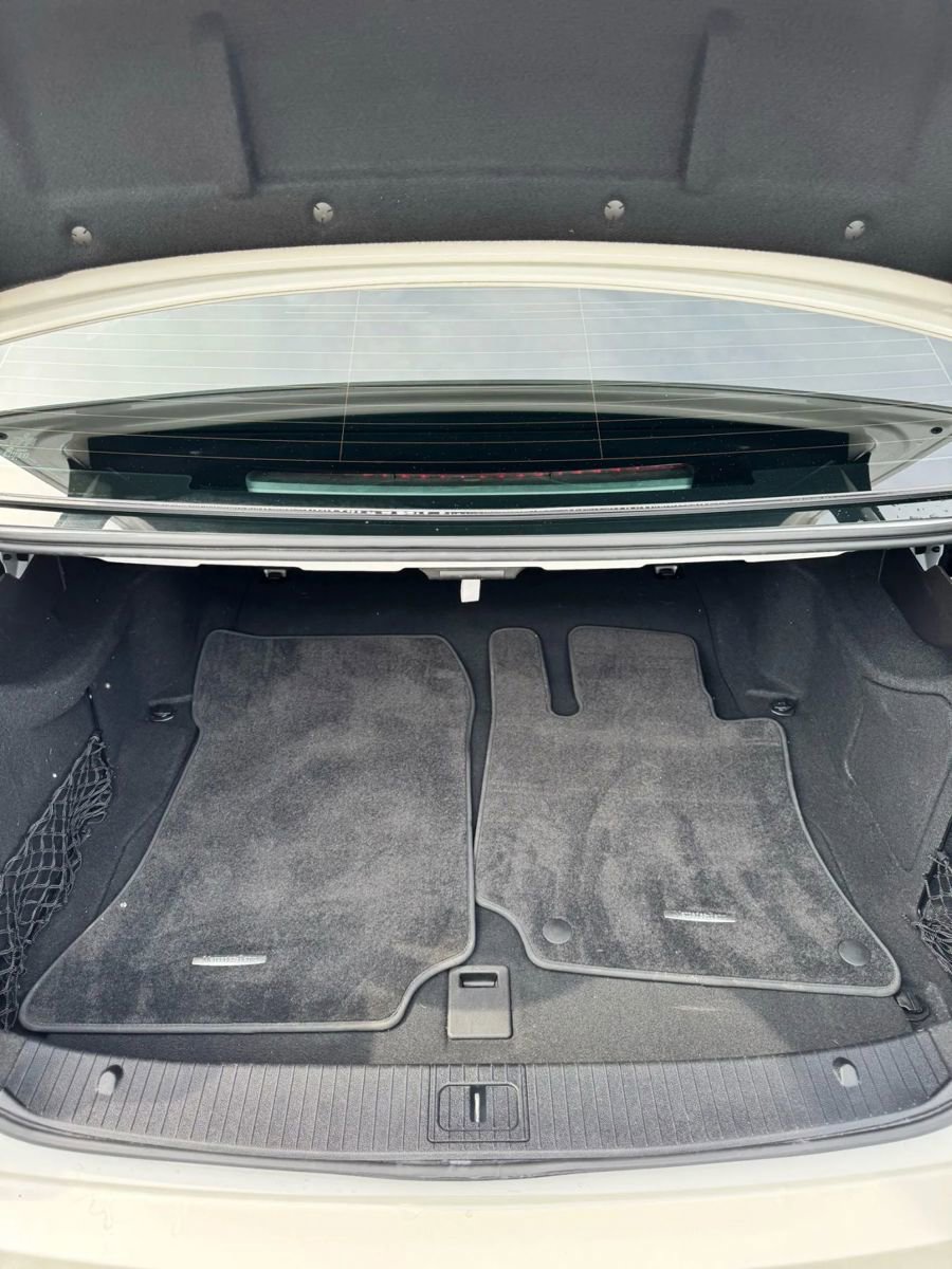 Used 2013 Mercedes-Benz E 350 4MATIC Sedan w/ Premium 1 Pkg image 16