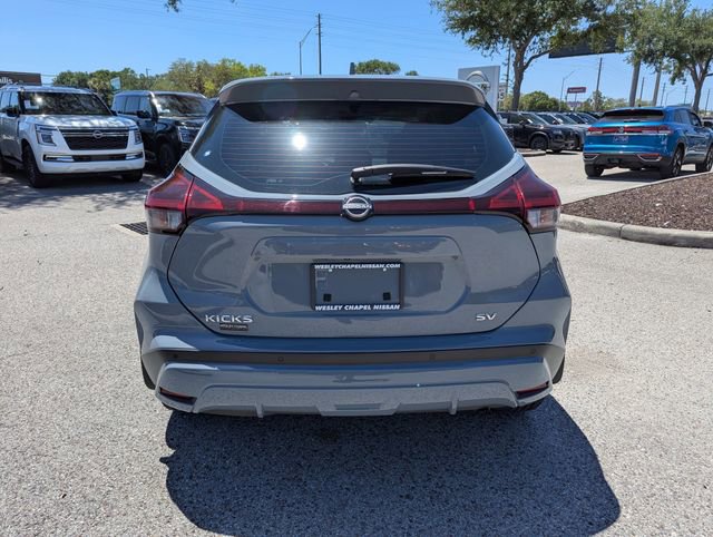 Certified 2022 Nissan Kicks SV FWD image 7