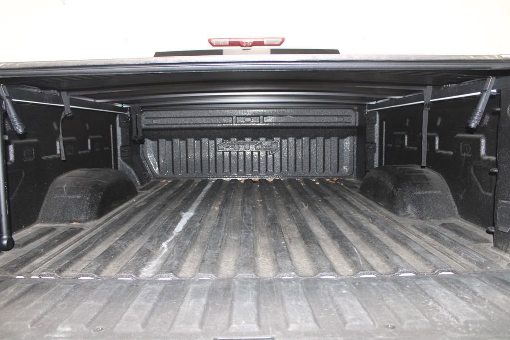 Used 2022 GMC Sierra 2500 AT4 w/ AT4 Preferred Package image 14