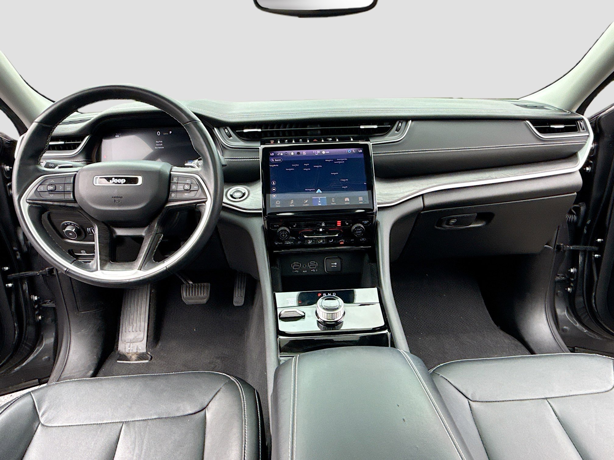 Used 2022 Jeep Grand Cherokee L Limited AWD/4WD image 3