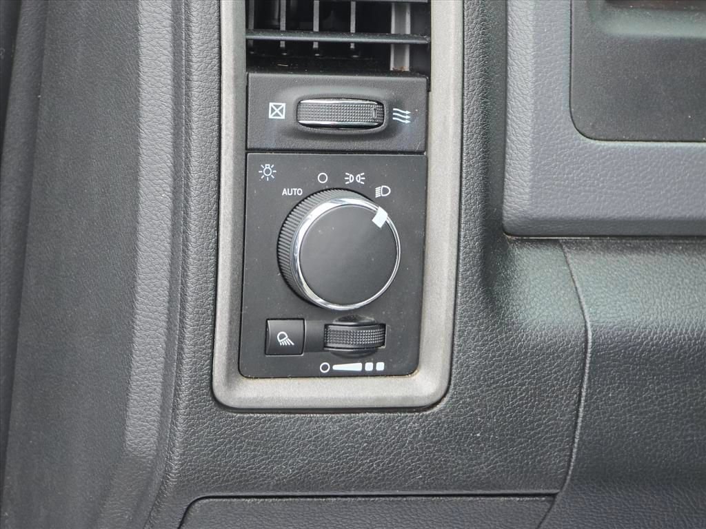 Used 2017 RAM 1500 Tradesman w/ Power & Remote Entry Group RWD image 7