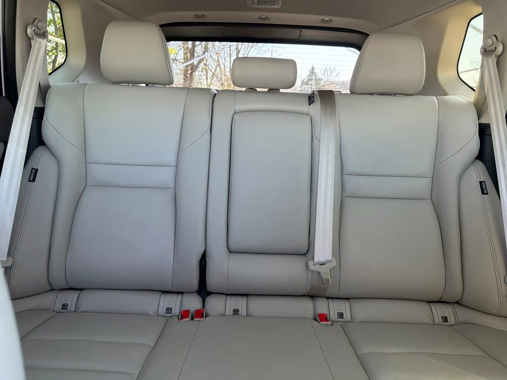 Used 2025 Nissan Rogue SL w/ SL Premium Package image 52