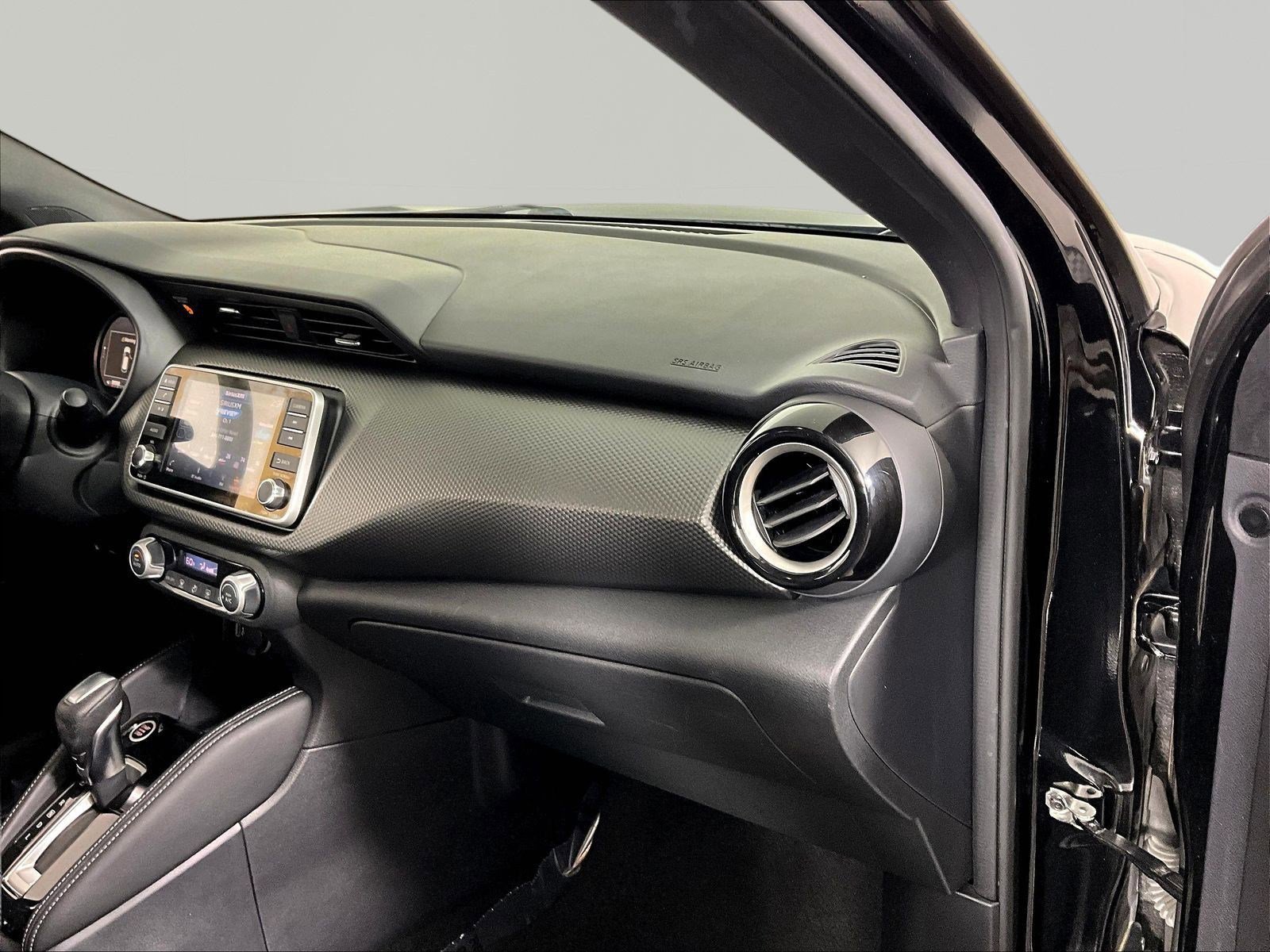 Used 2019 Nissan Kicks SV FWD image 26