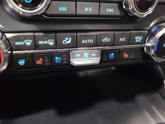 Used 2026 Ford F150 Raptor AWD/4WD image 35