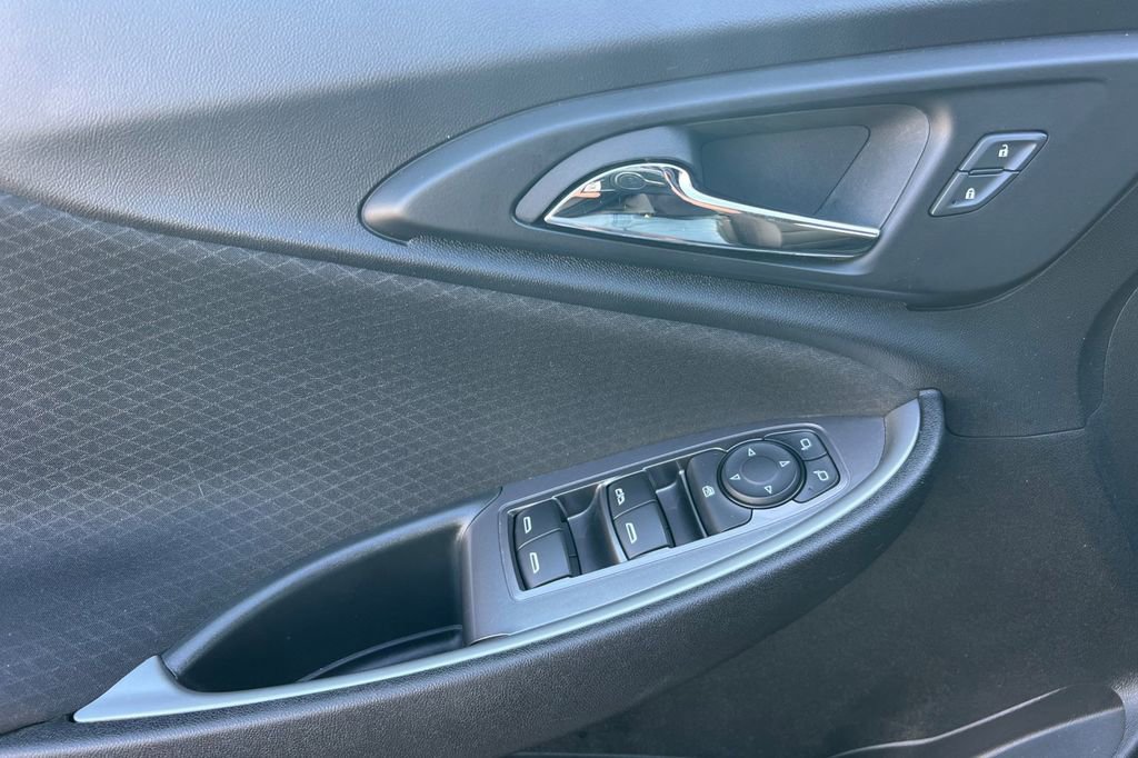 Used 2024 Chevrolet Malibu LT image 13