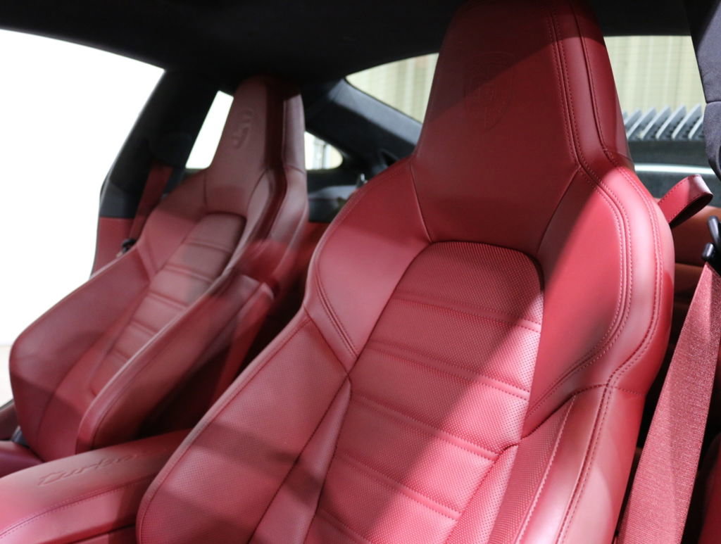 Used 2021 Porsche 911 Coupe image 23