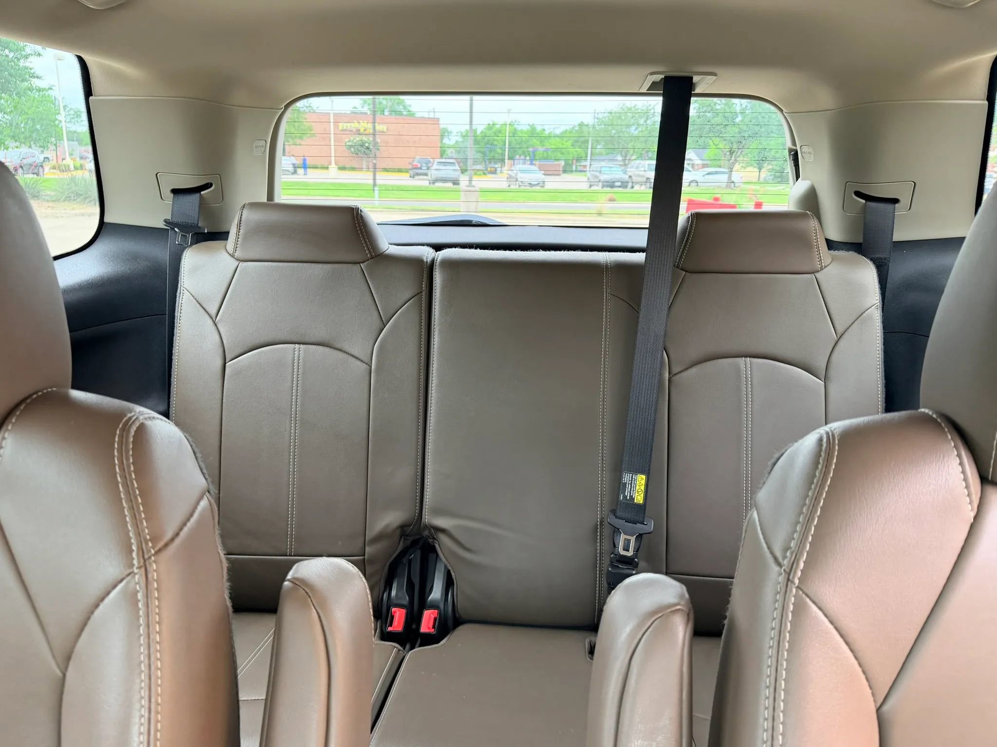 Used 2016 GMC Acadia SLT FWD image 12