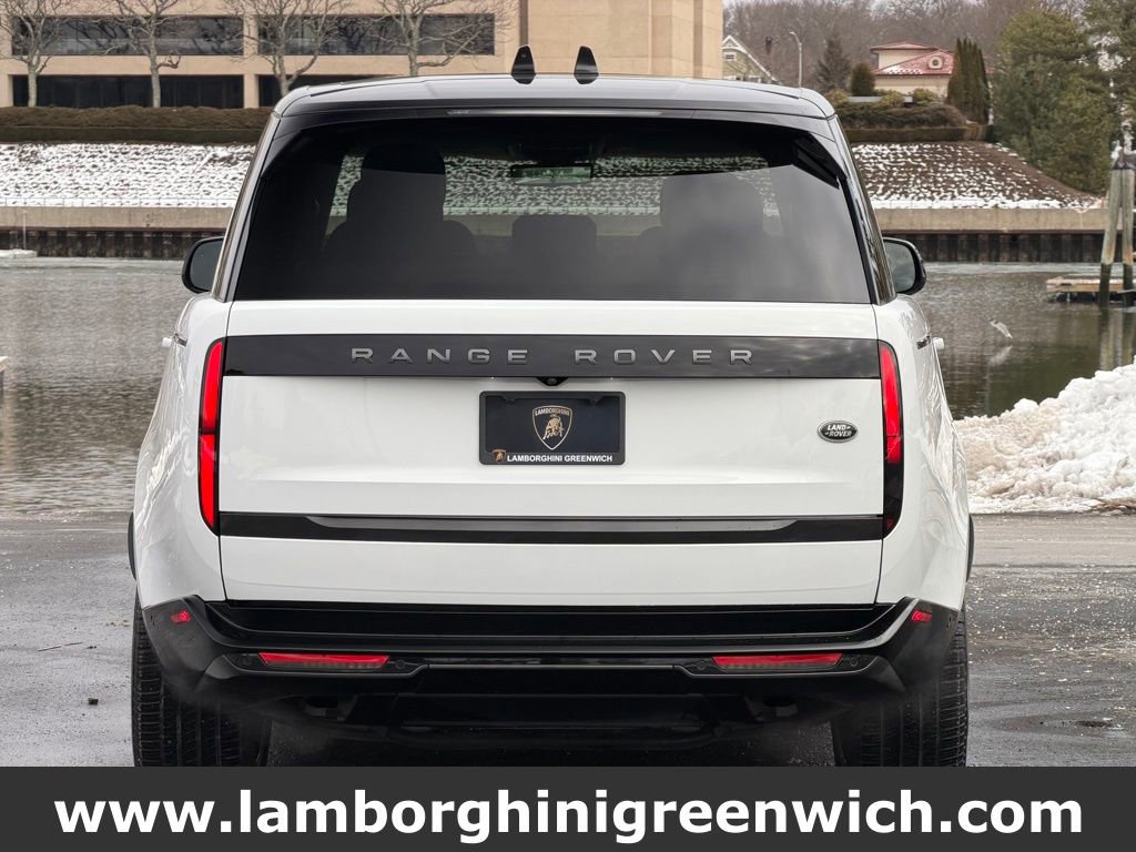 Used 2022 Land Rover Range Rover SE image 4