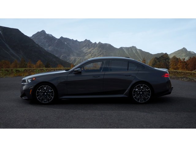 New 2026 BMW M5 w/ Carbon Package image 4
