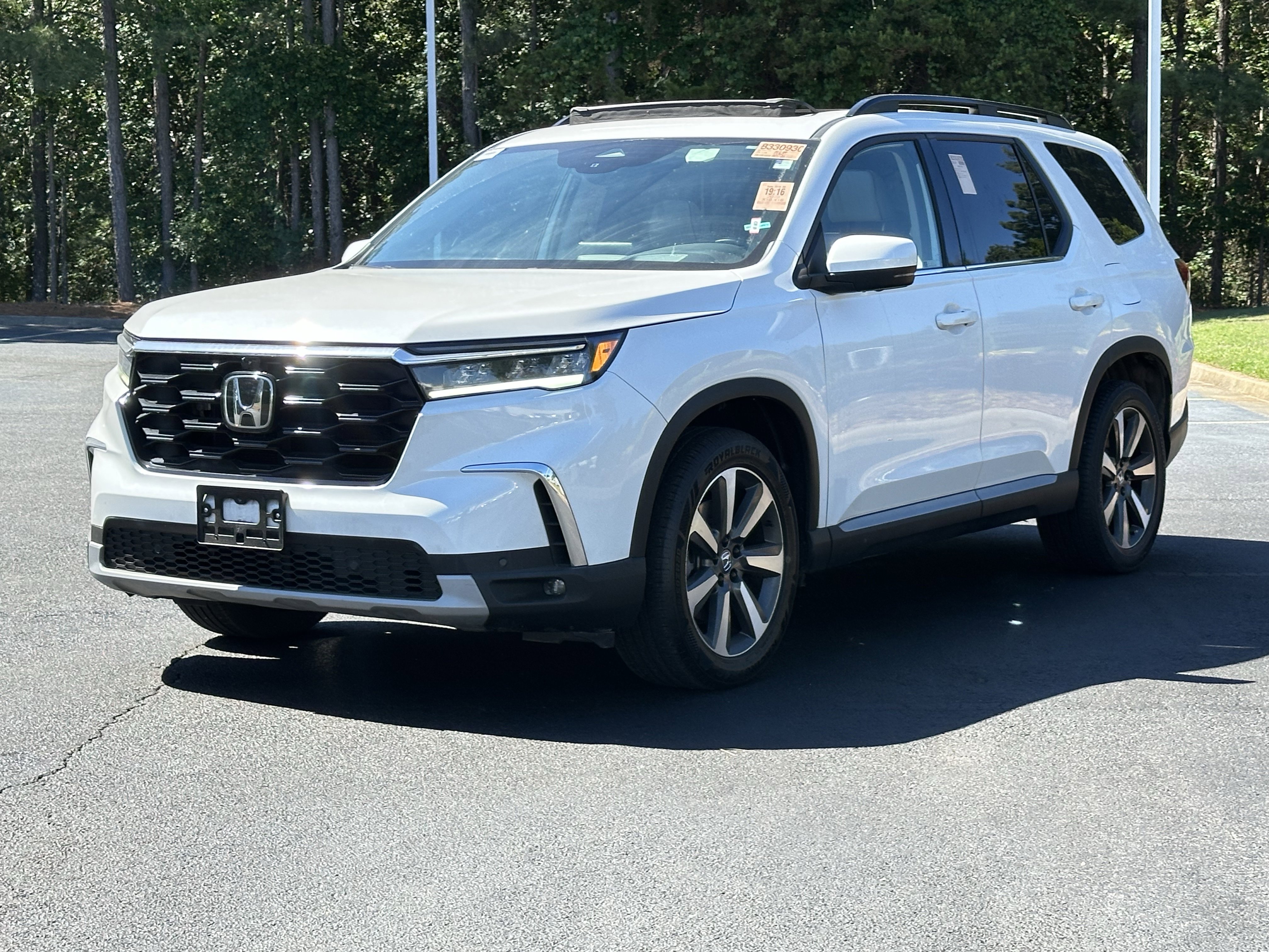 Used 2023 Honda Pilot Elite image 5