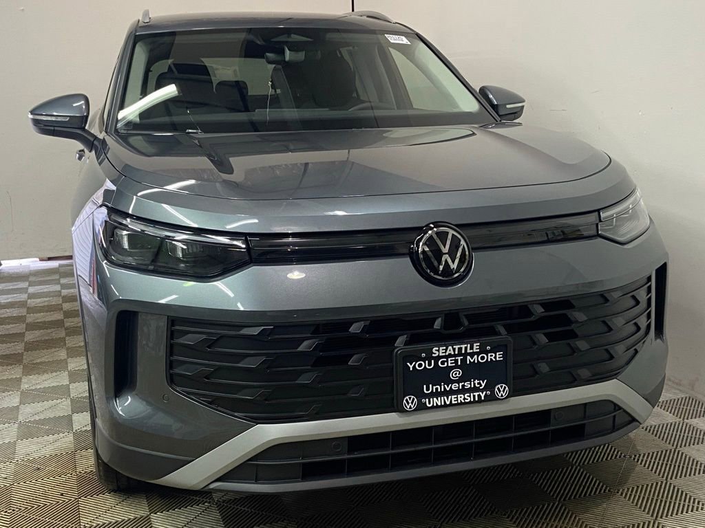 New 2026 Volkswagen Tiguan S image 2