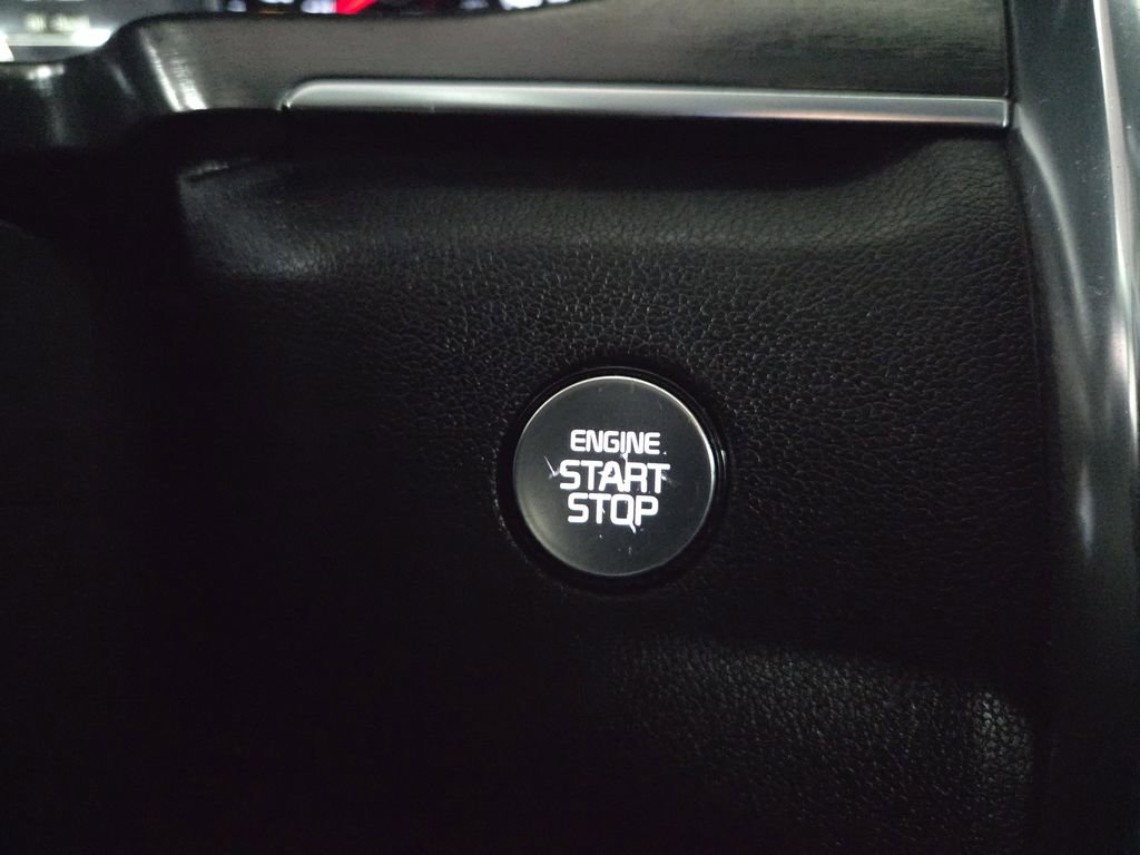 Used 2022 Kia Sorento SX image 30