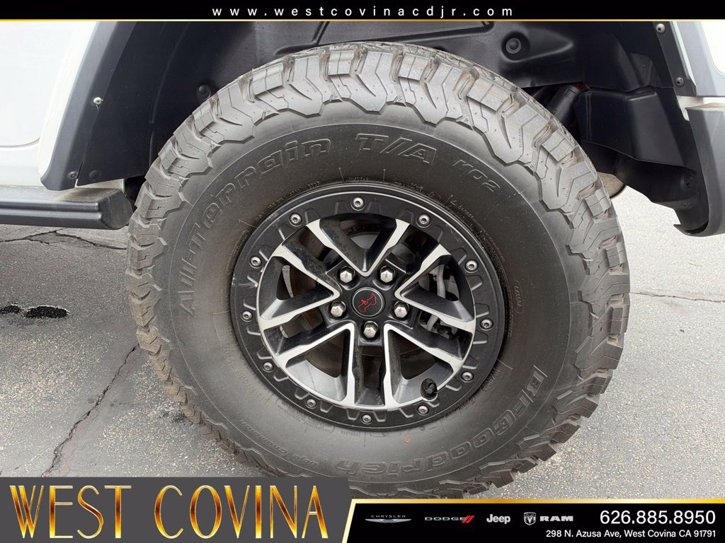 Used 2024 Jeep Wrangler Unlimited Rubicon AWD/4WD image 25