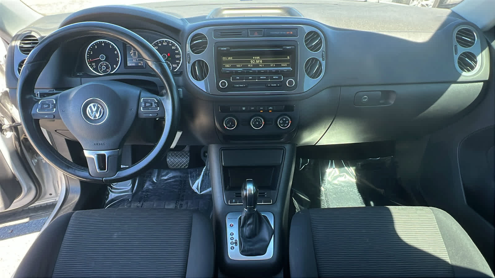 Used 2013 Volkswagen Tiguan S AWD/4WD image 25