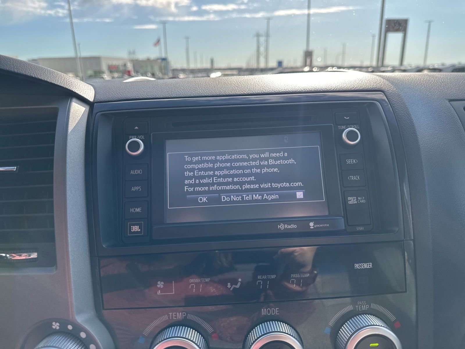 Used 2014 Toyota Sequoia Platinum AWD/4WD image 74