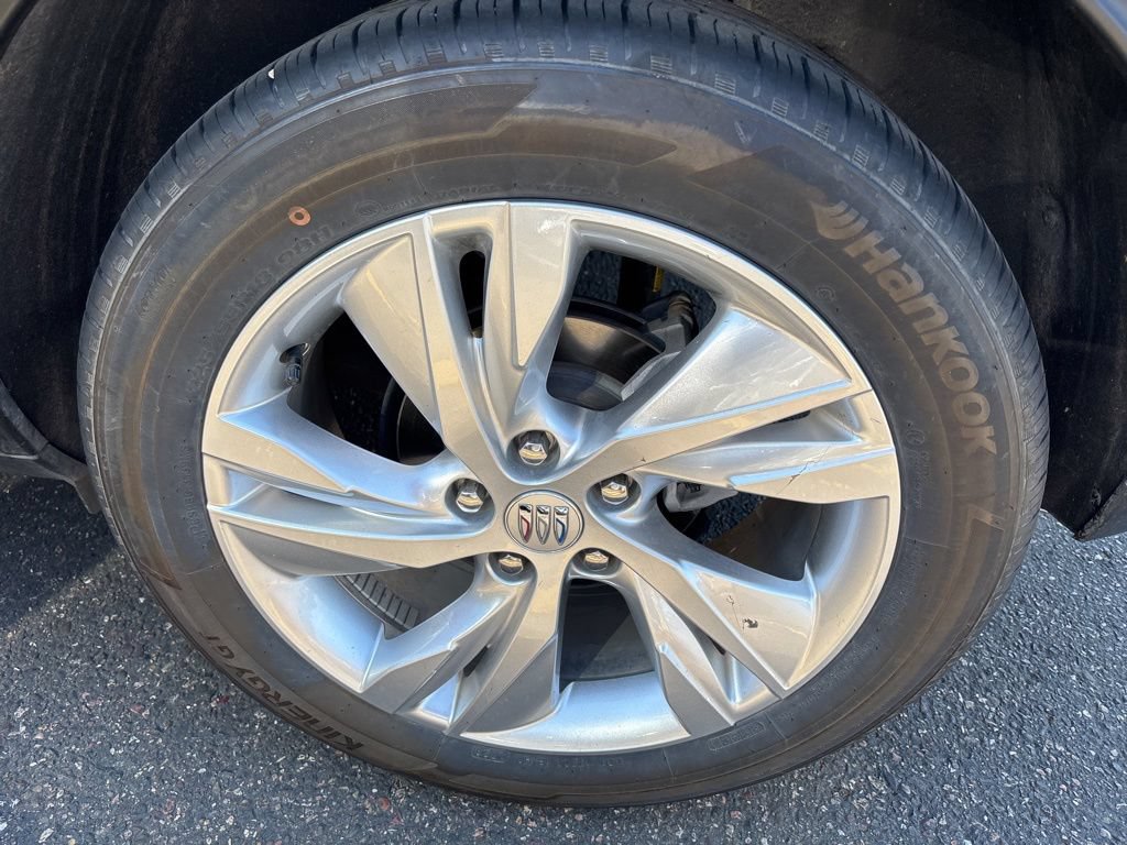 Certified 2024 Buick Encore GX Preferred FWD image 37
