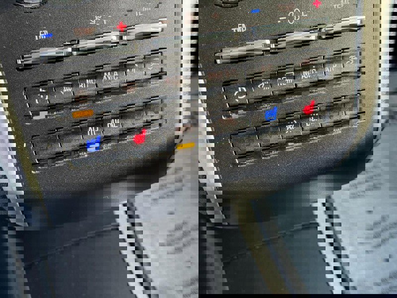 Used 2019 Lincoln MKC Reserve w/ MKC Climate Package image 23