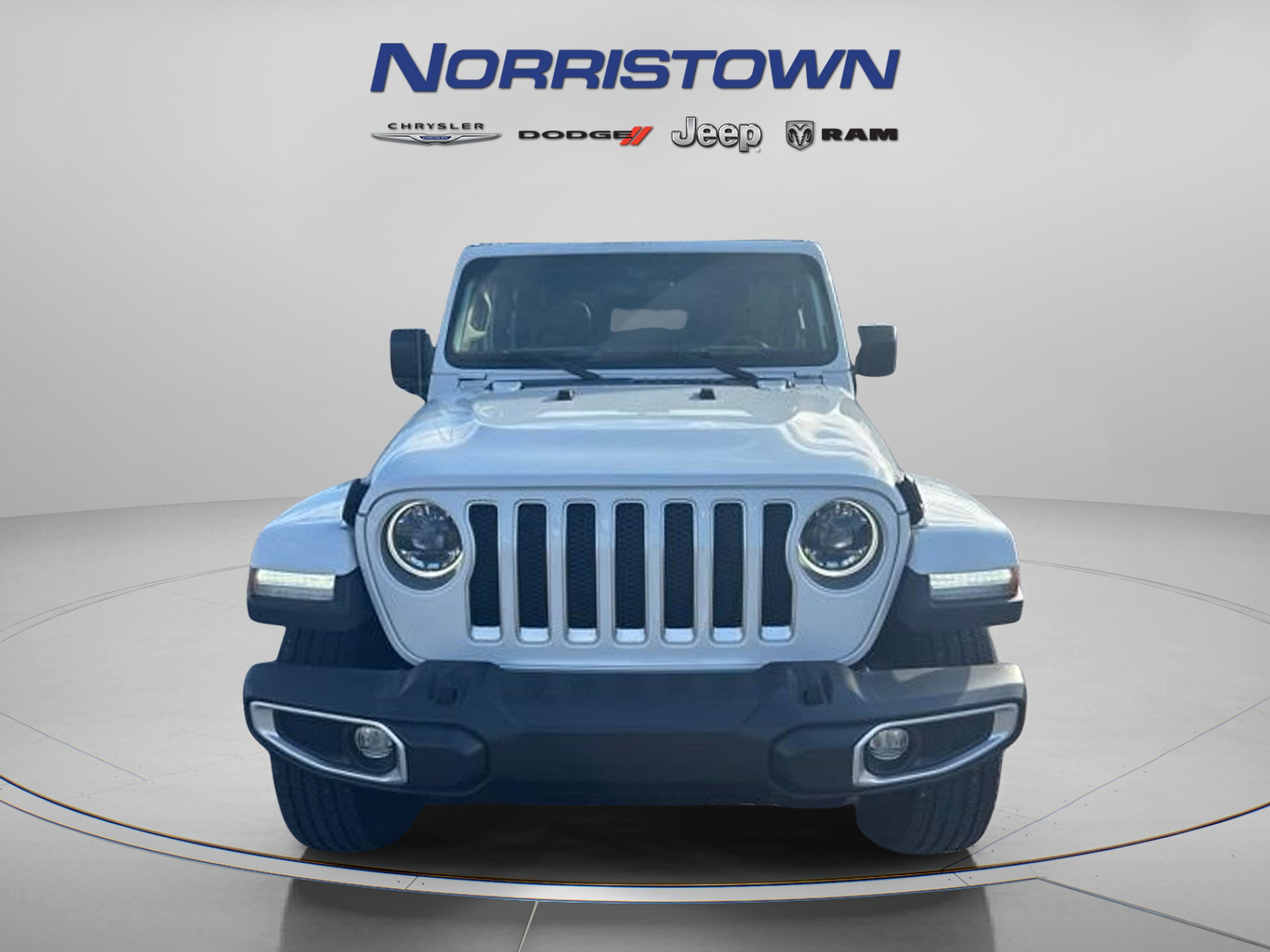 Used 2023 Jeep Wrangler Unlimited Sahara w/ LED Lighting Group AWD/4WD image 3