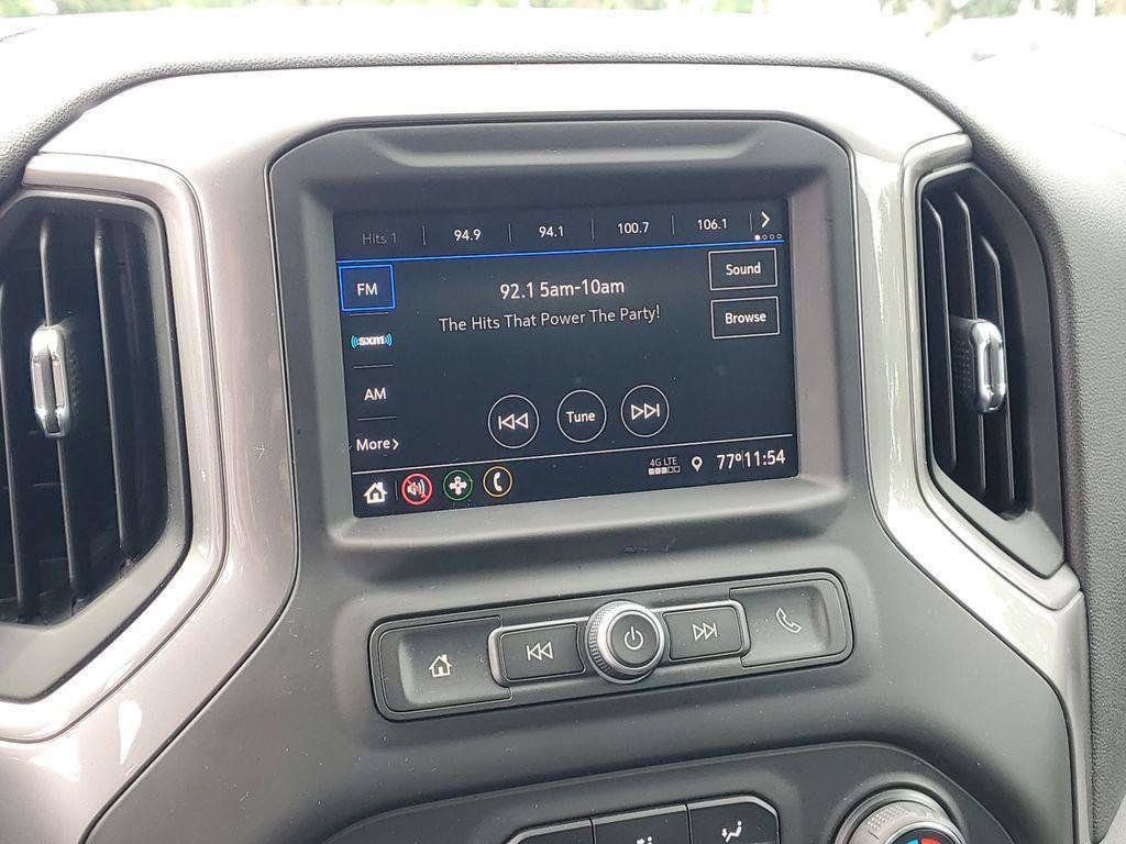 Certified 2020 Chevrolet Silverado 1500 Custom w/ Custom Value Package AWD/4WD image 12