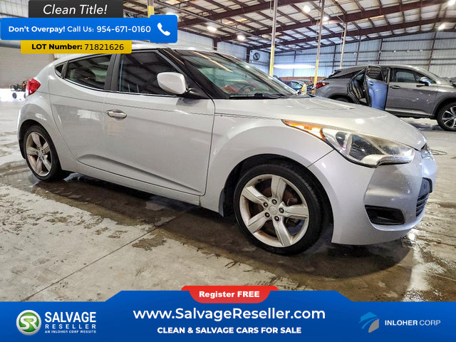 Used 2015 Hyundai Veloster FWD image 5