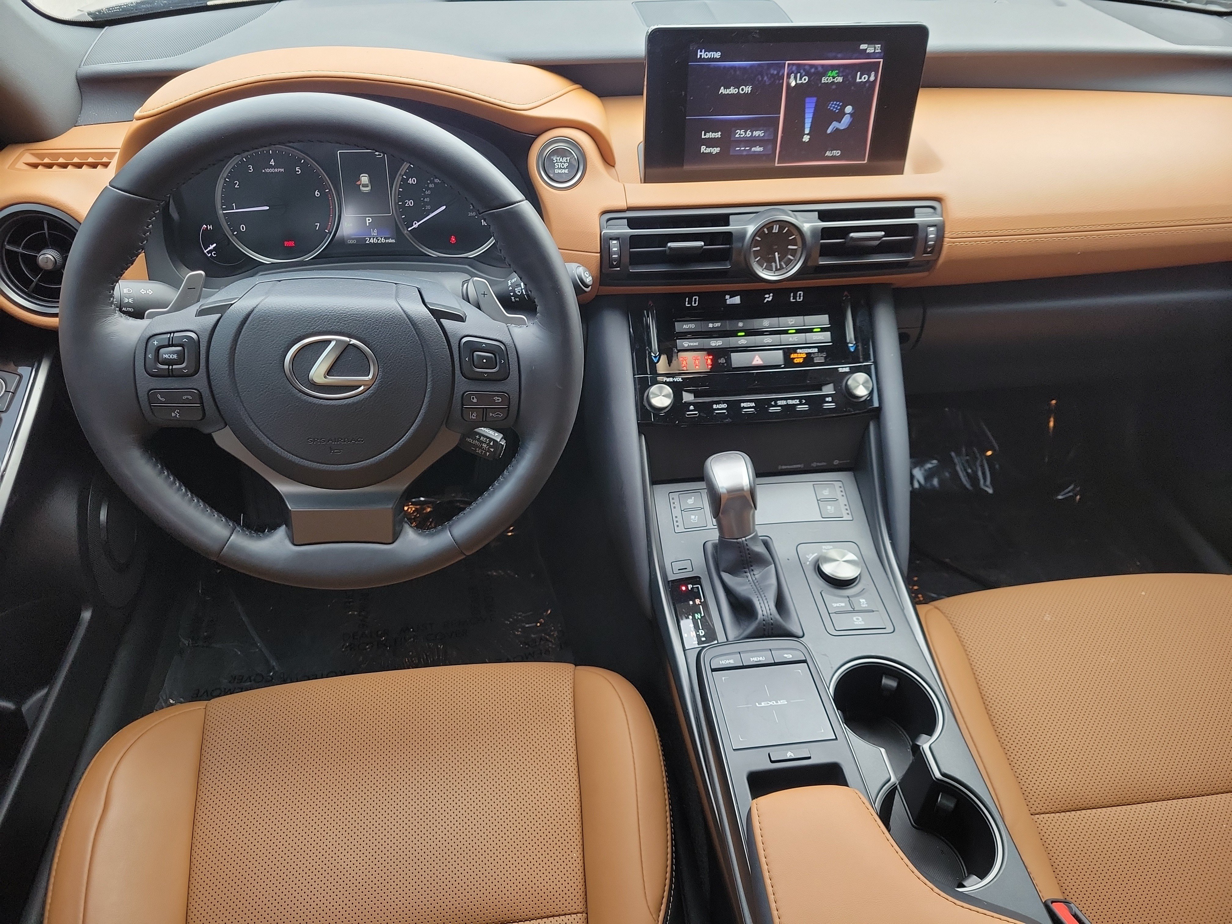 Used 2024 Lexus IS 300 w/ Comfort Package RWD image 7