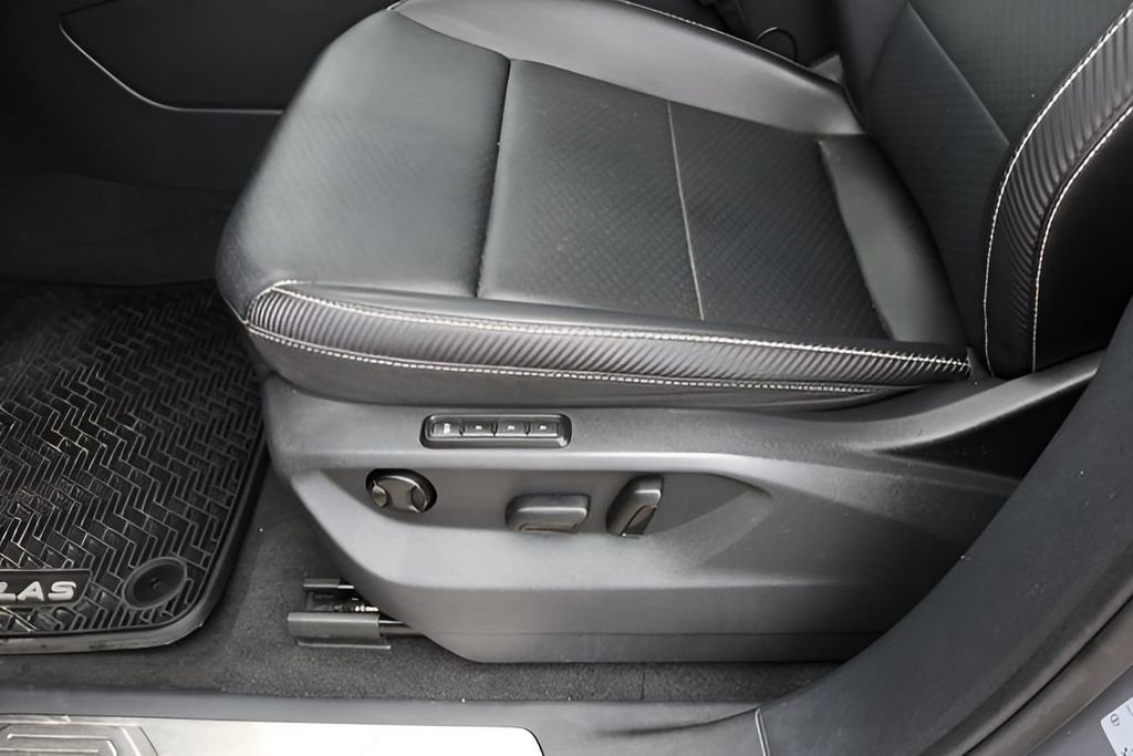 Used 2021 Volkswagen Atlas Cross Sport SEL FWD image 14