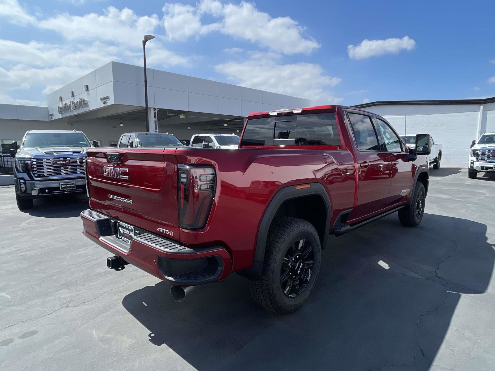 New 2025 GMC Sierra 2500 AT4 w/ AT4 Premium Plus Package image 5
