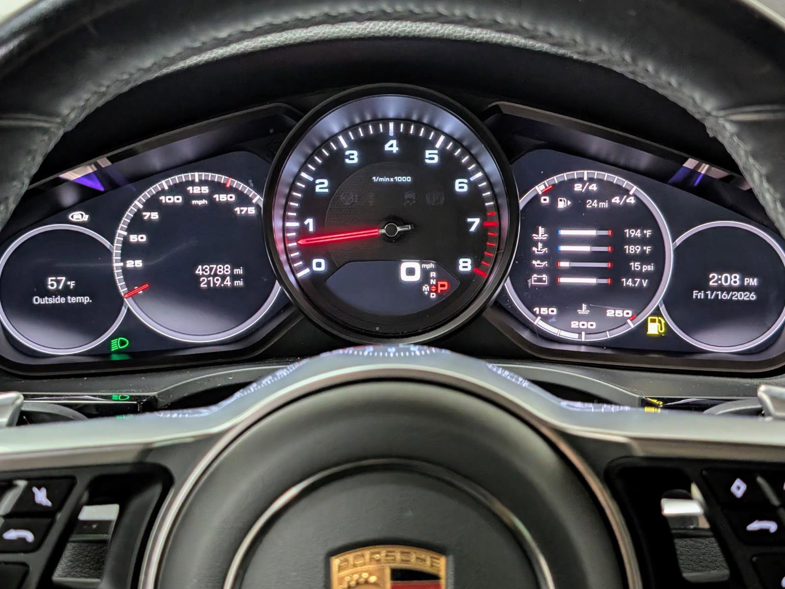 Used 2023 Porsche Cayenne Platinum Edition image 31