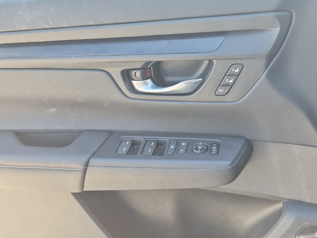 Used 2026 Honda CR-V Sport-L image 11