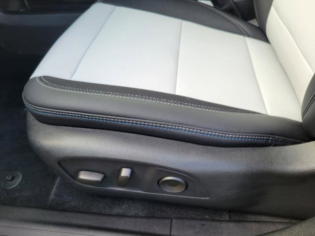 New 2026 Chevrolet Equinox EV LT image 9