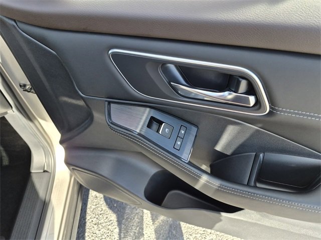 Certified 2021 Nissan Rogue SL image 16