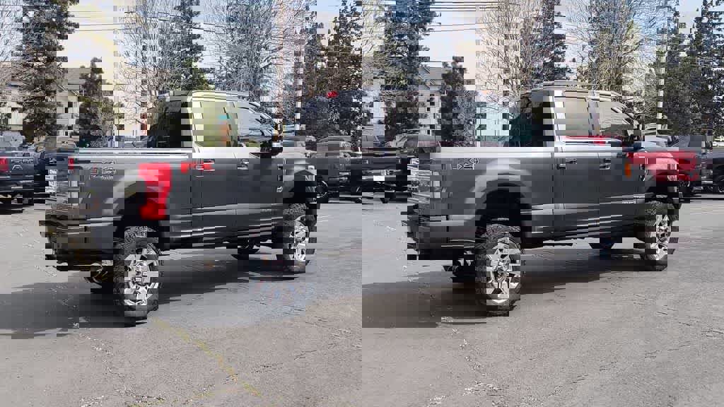 Used 2017 Ford F350 Platinum w/ Platinum Ultimate Package image 9