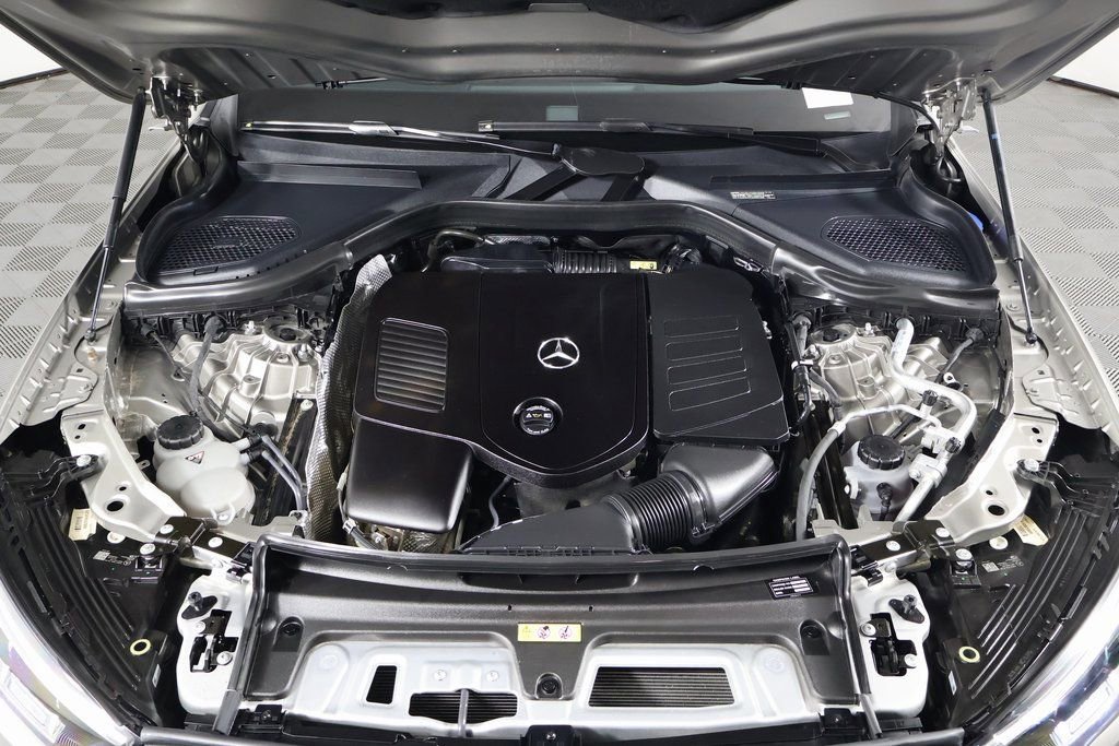 Used 2023 Mercedes-Benz GLC 300 image 15