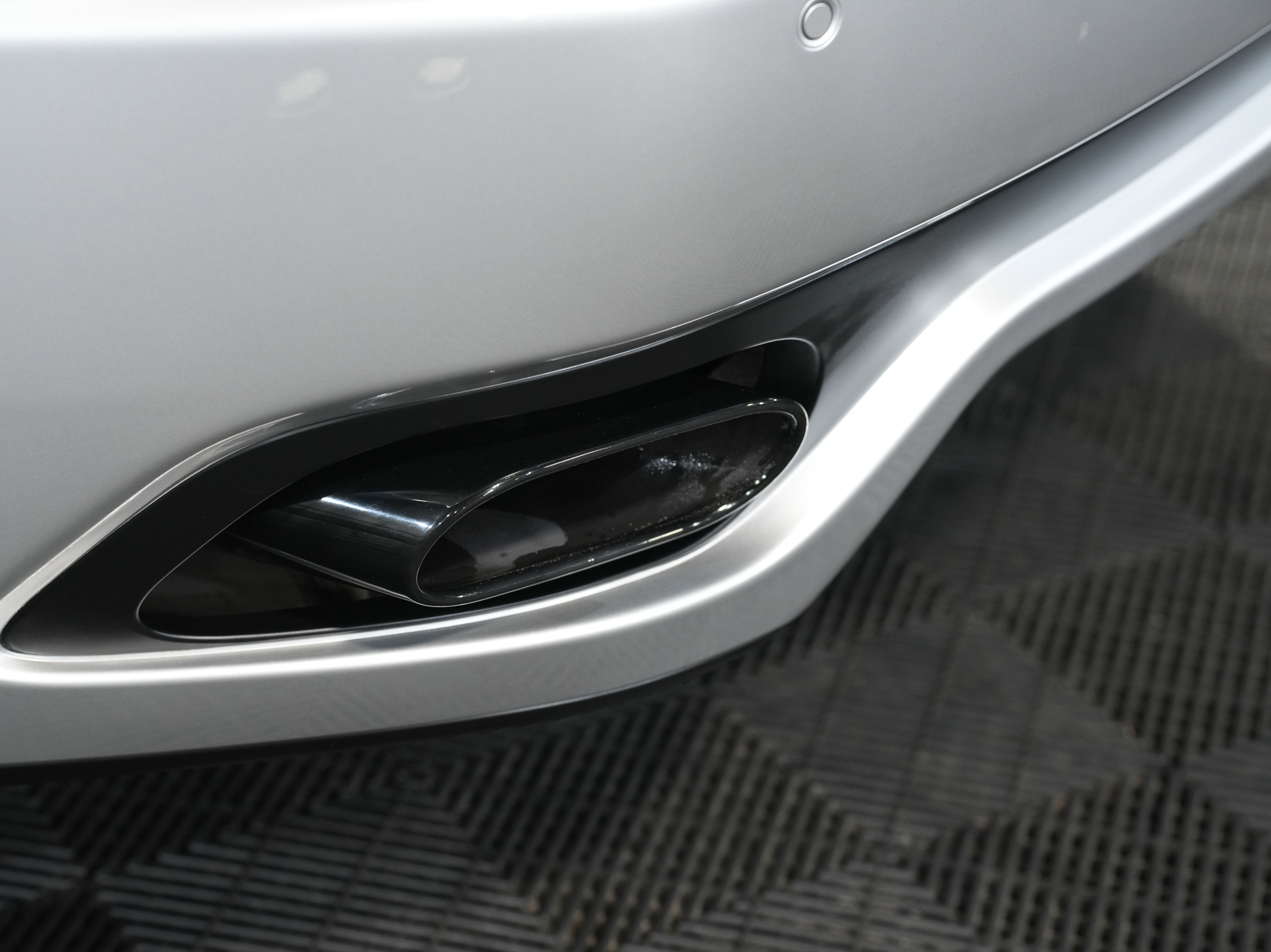 Used 2015 Maserati GranTurismo Sport image 20
