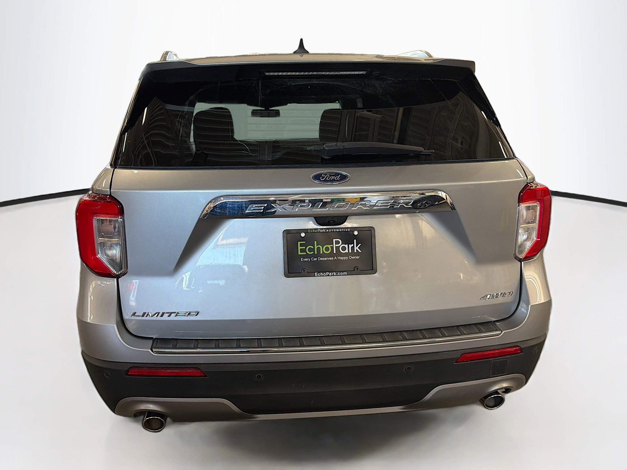 Used 2023 Ford Explorer Limited AWD/4WD image 7