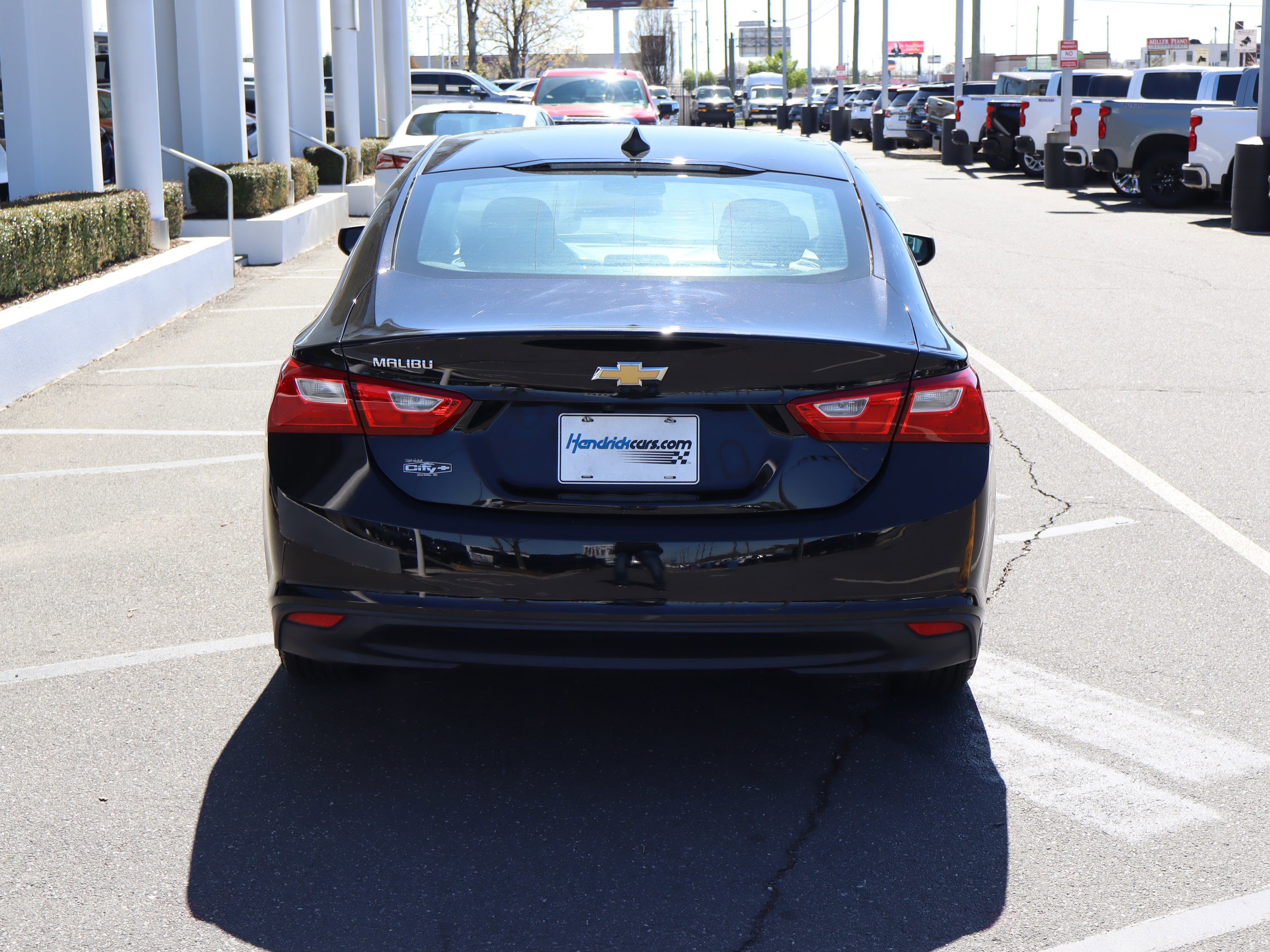 Used 2021 Chevrolet Malibu LS w/ LPO, Convenience Package 2 image 9