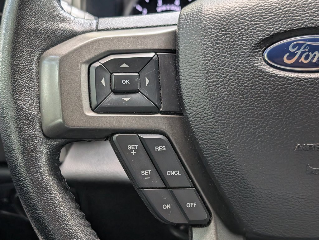 Used 2020 Ford Expedition Max XLT image 26