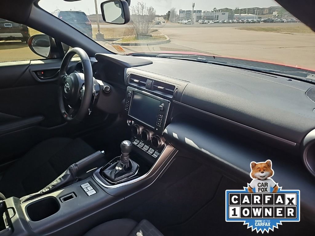 Used 2023 Toyota GR86 image 16