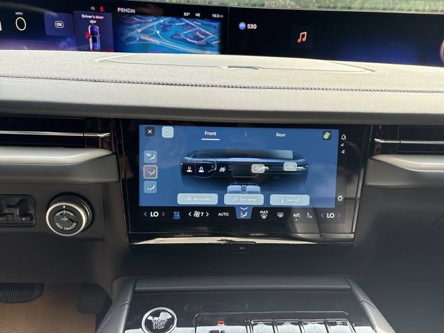 New 2027 Lincoln Navigator Reserve w/ Jet Appearance Package AWD/4WD image 19