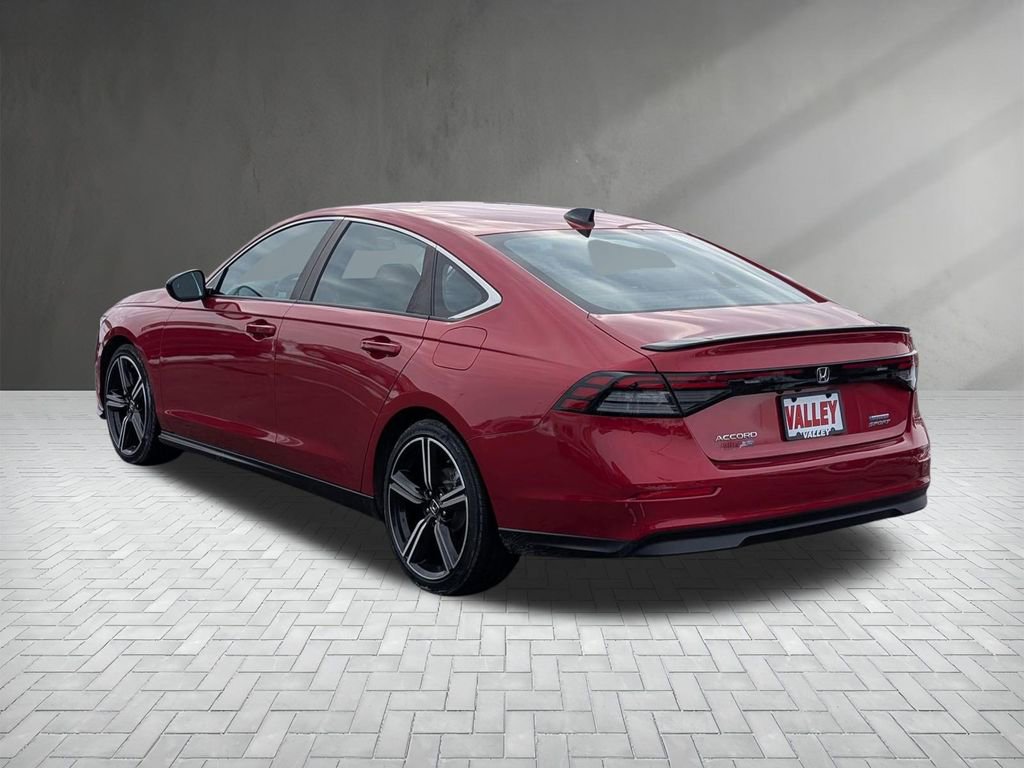 Used 2024 Honda Accord Sport image 7