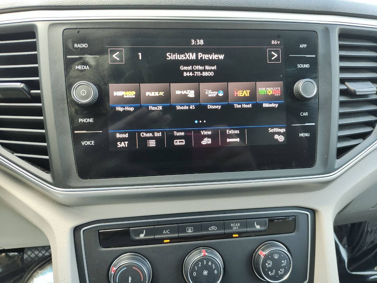 Used 2018 Volkswagen Atlas SE FWD image 47