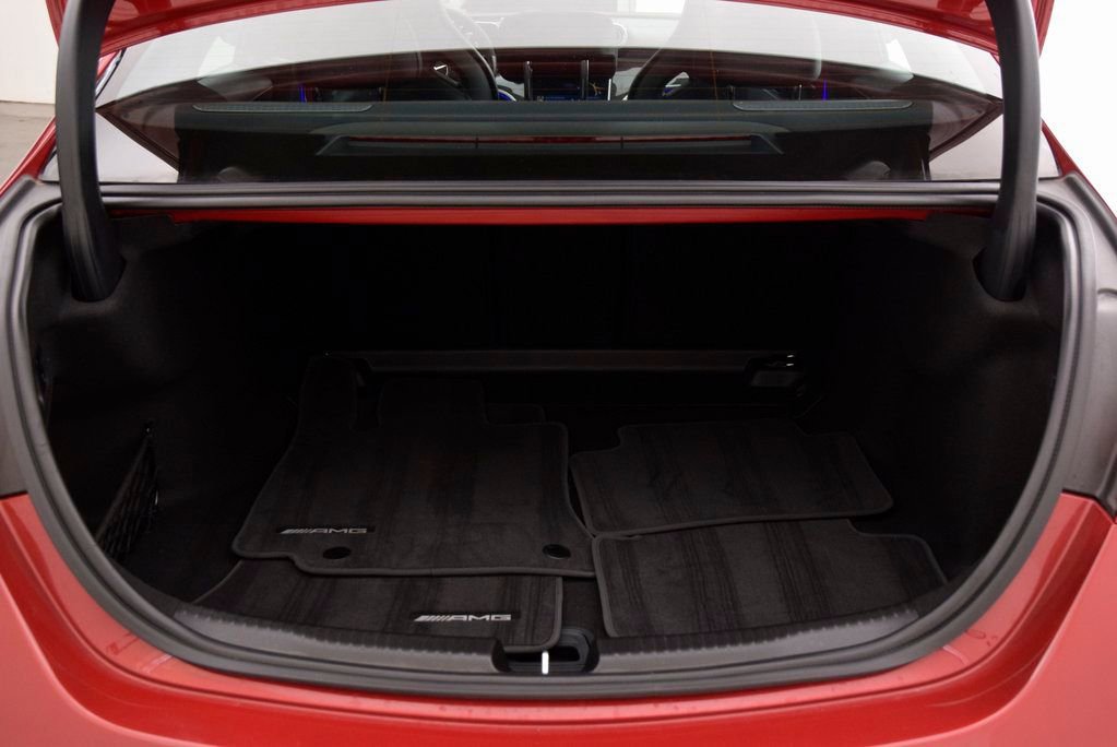 Used 2025 Mercedes-Benz C 43 AMG 4MATIC Sedan image 32