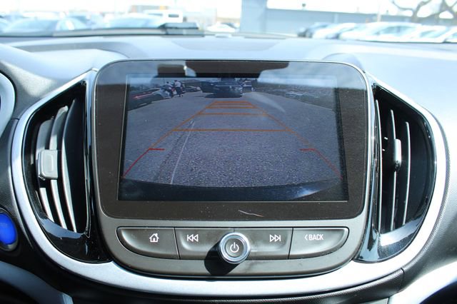 Used 2017 Chevrolet Volt LT w/ Comfort Package image 21