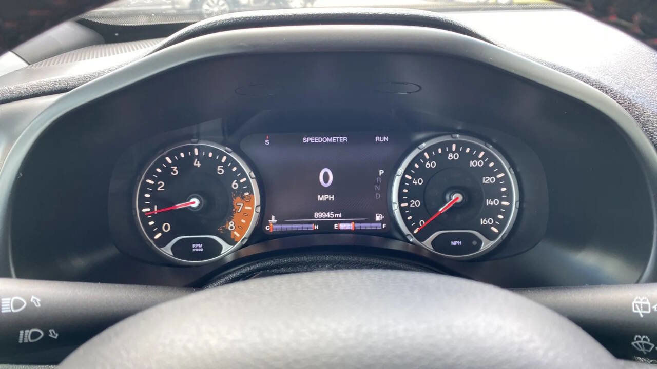 Used 2018 Jeep Renegade Trailhawk w/ Cold Weather Group II image 16