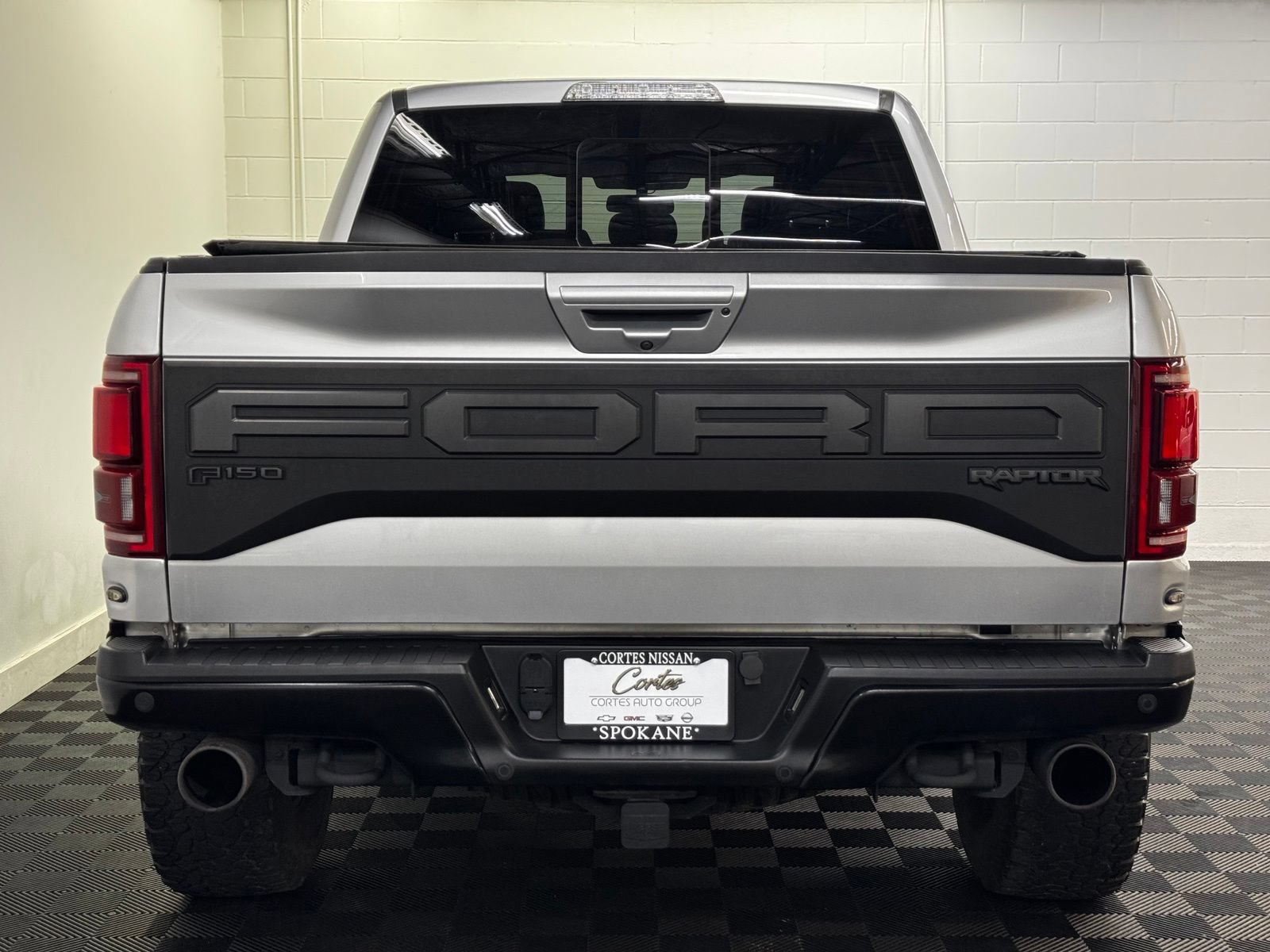 Used 2019 Ford F150 Raptor w/ Equipment Group 802A Luxury AWD/4WD image 6