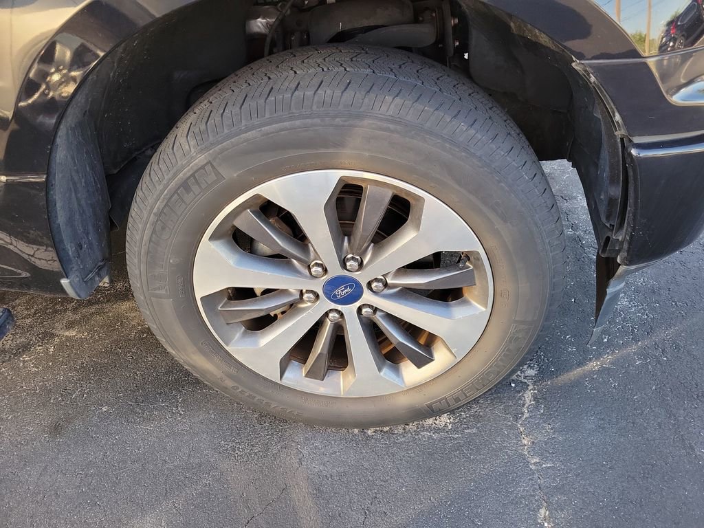 Used 2019 Ford F150 XL w/ Equipment Group 101A Mid RWD image 10