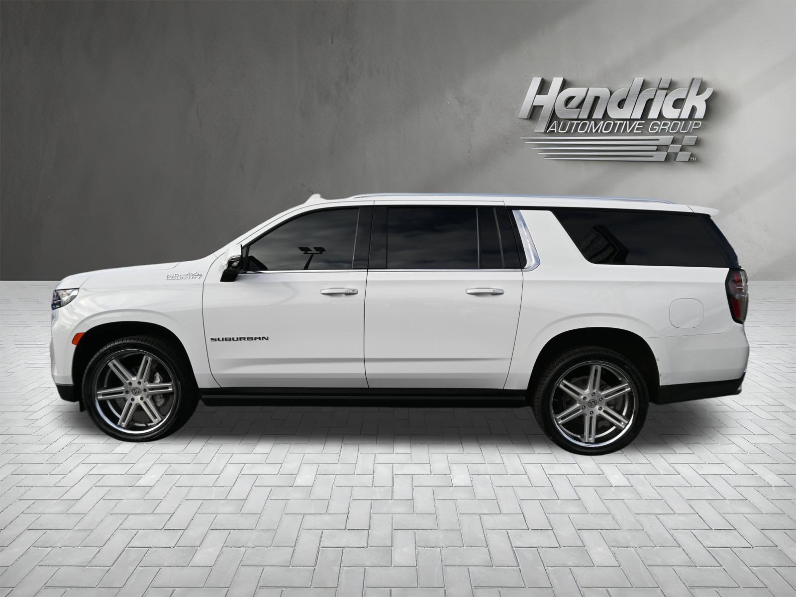 Used 2024 Chevrolet Suburban High Country image 9